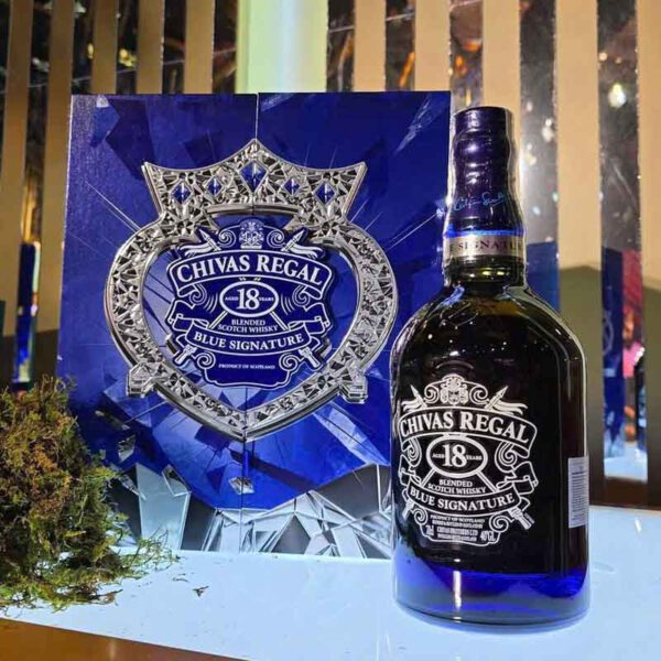 quà tết Chivas 18 blue - quà tặng ý nghĩa - đặc sản ĐàLạt - https://dalatfarm.net/