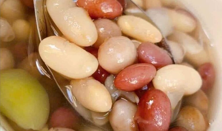 hạt đậu tươi nấu chè - món ăn từ rau củ - phương pháp sống khỏe - Đặc Sản Đà Lạt - https://dalatfarm.net/