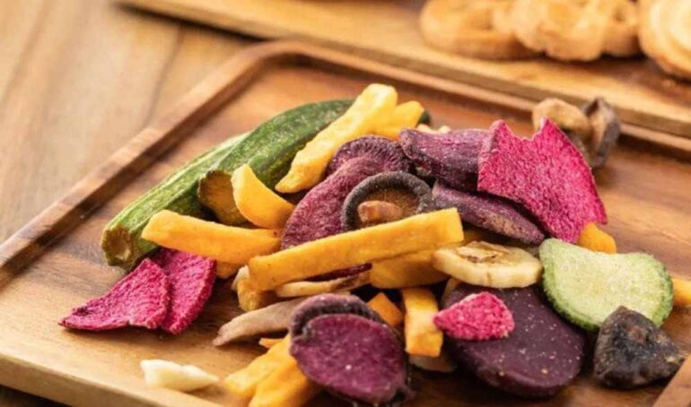 hoa quả sấy khô thập cẩm - món ăn từ rau củ - phương pháp sống khỏe - Đặc Sản Đà Lạt - https://dalatfarm.net/