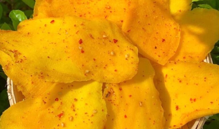 xoài sấy dẻo muối ớt online - món ăn từ rau củ - phương pháp sống khỏe - Đặc Sản Đà Lạt - https://dalatfarm.net/