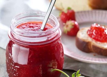 mứt dâu tây TPHCM - món ăn từ rau củ - phương pháp sống khỏe - Đặc Sản Đà Lạt - https://dalatfarm.net/