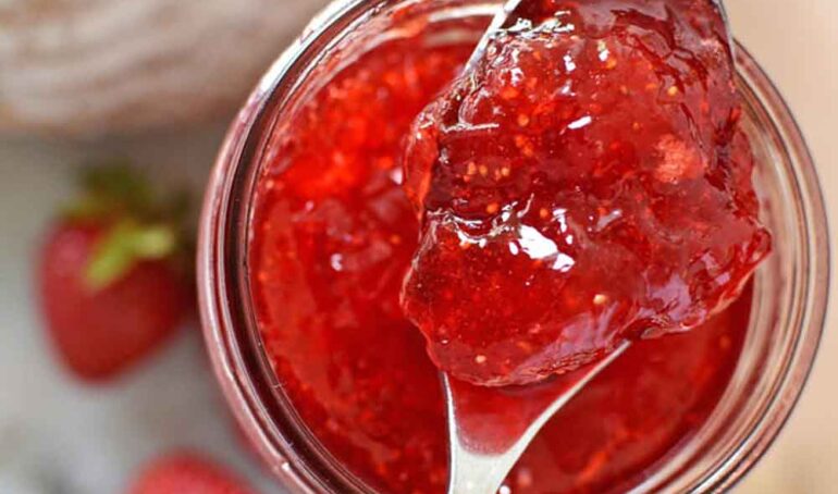 mứt dâu tây làm quà - món ăn từ rau củ - phương pháp sống khỏe - Đặc Sản Đà Lạt - https://dalatfarm.net/