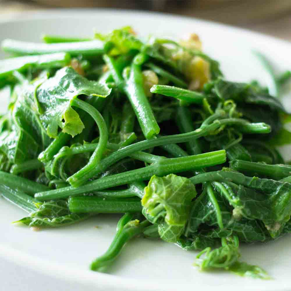 Đọt su Đà Lạt dùng làm món xào tỏi